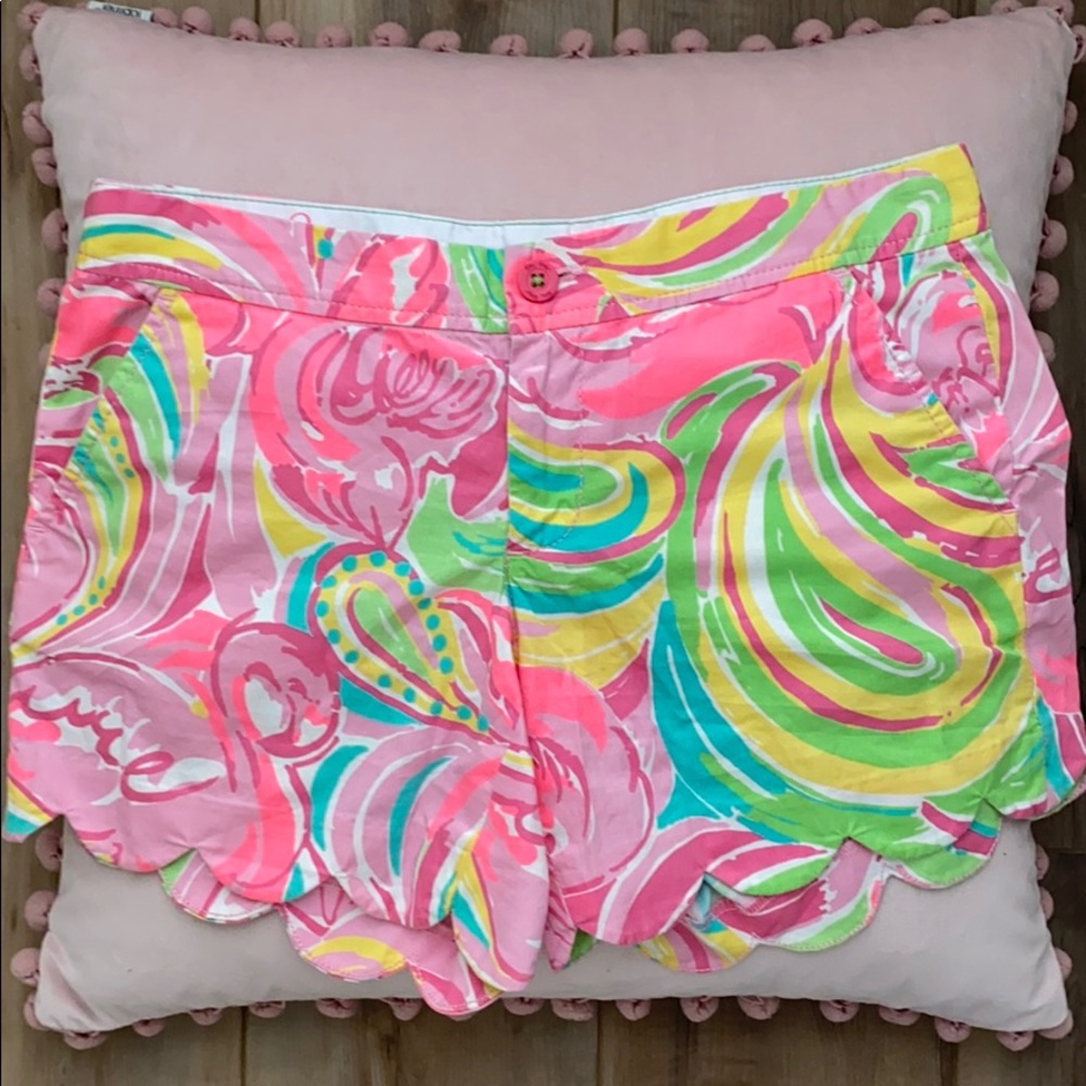 Lily Pulitzer buttercup shorts size 2 like new!